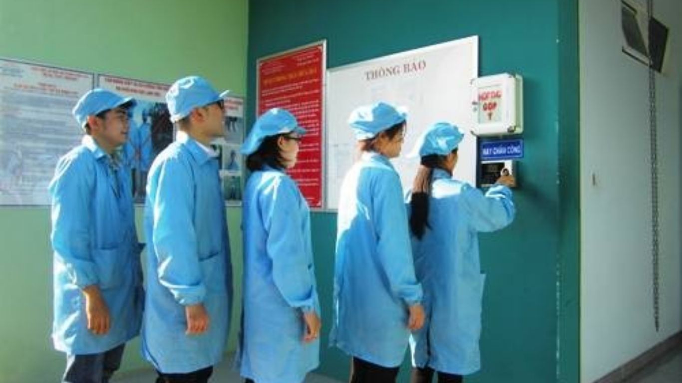 quản lý chấm công minh bạch